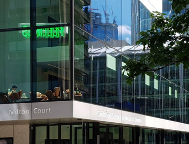 MILTON COURT (UK)